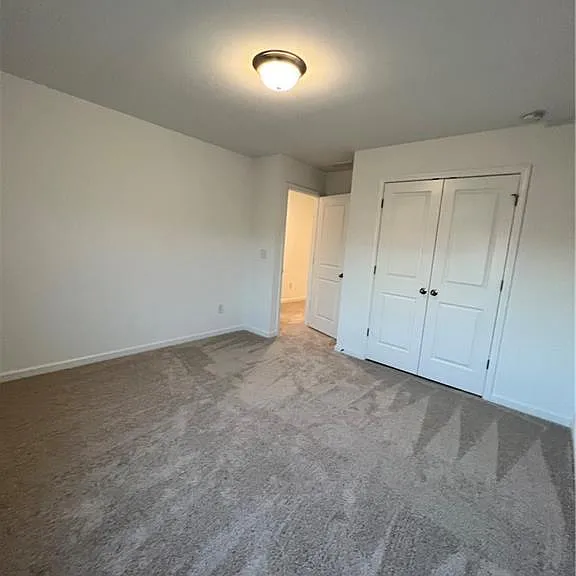6075 Handley Dr — Photo 16