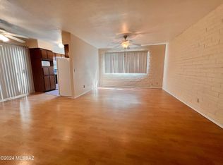 8450 E Old Spanish Trl, Tucson, AZ 85710