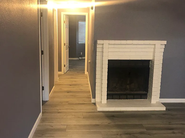 1323 Hidalgo Cir — Photo 16