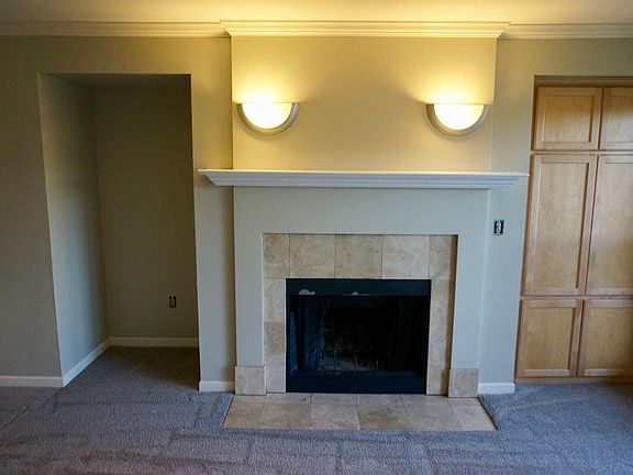 3rd image of 5050 S Landing Dr Unit 203