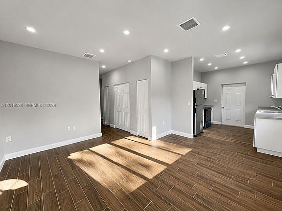 3rd image of 4719 NW 15th Ct #1