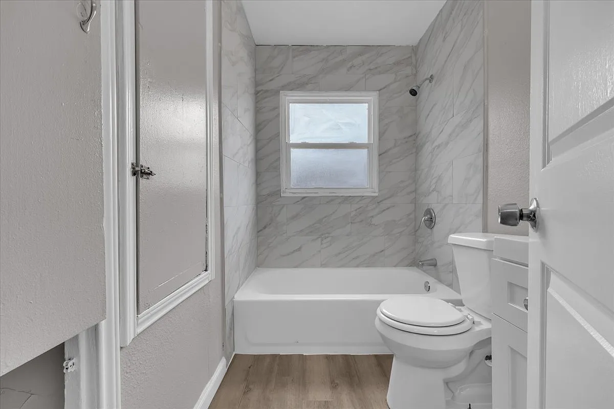 2 bed, 776 sqft, $1,350 — Photo 4