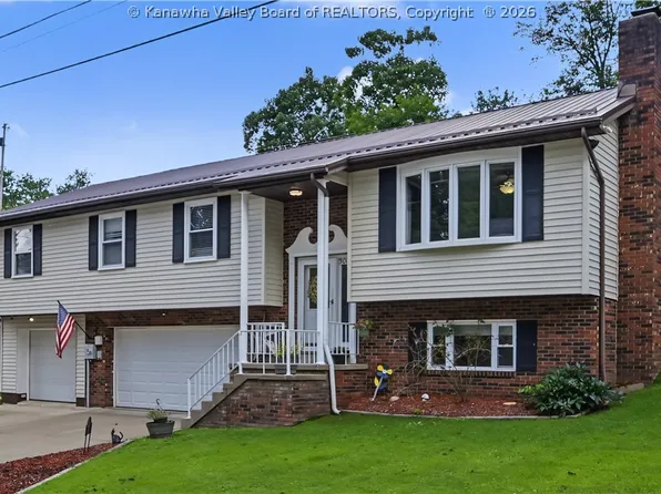 5007 Ann Lee Dr, Cross Lanes, WV 25313