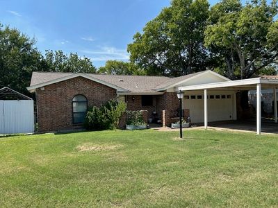 6613 Mona Lisa Ave, Watauga, TX, 76148