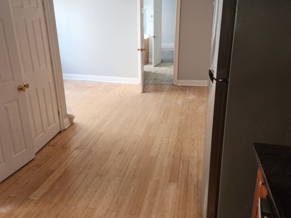 320 9th St APT 1