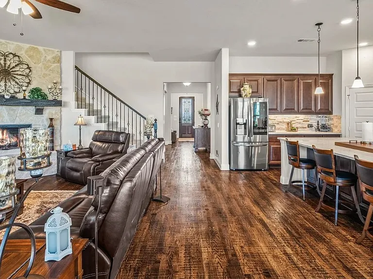 8701 County Road 502 — Photo 11