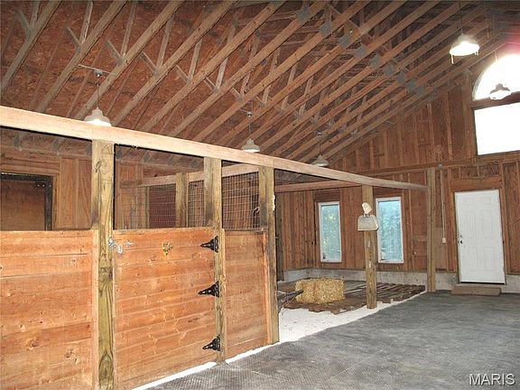 3rd image of 3921 Allenton Rd