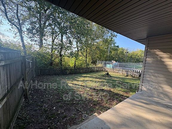 2nd image of 1265 N Westwood Ave