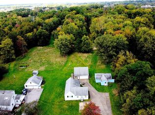 16314-16316 Whitney Rd, Strongsville, OH 44136