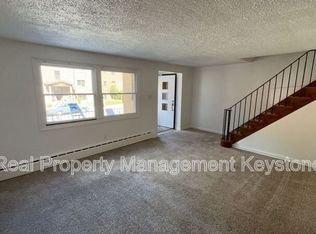 307 Greenlee Rd, Pittsburgh, PA 15227