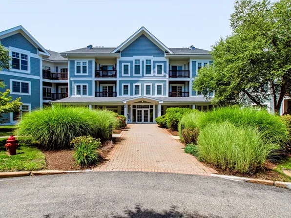 501 Commerce Dr Unit 2212, Braintree, MA 02184
