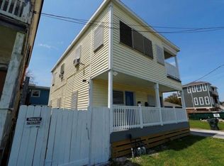 1213 28th St, Galveston, TX 77550
