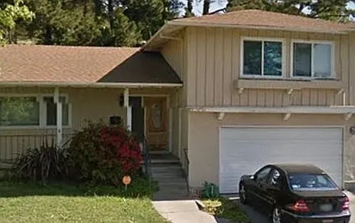 708 Fleming Ave E Photo 1