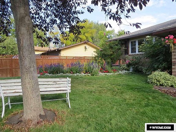 3rd image of 1217 E Forest Dr