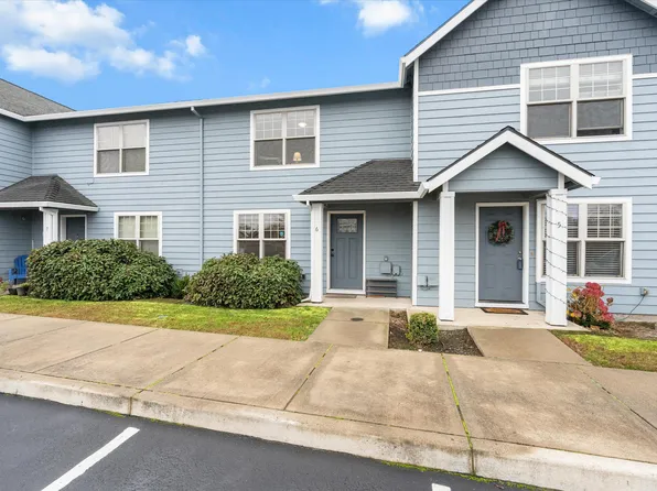 450 Midway Rd Unit 6, Medford, OR 97501