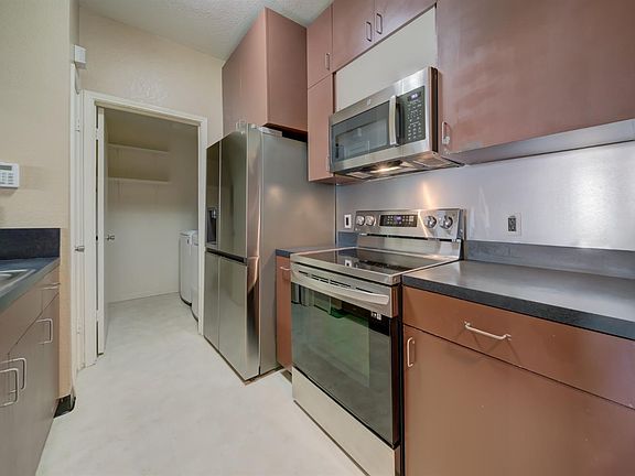 3rd image of 1201 Glen Cove Parkway #1601