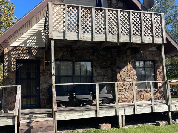 203 S Main St, Diamond, MO 64840