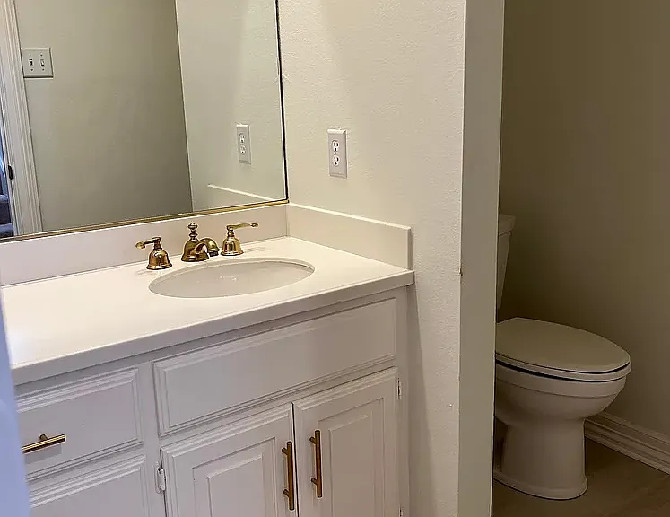 7022 Deloache Ave — Photo 8