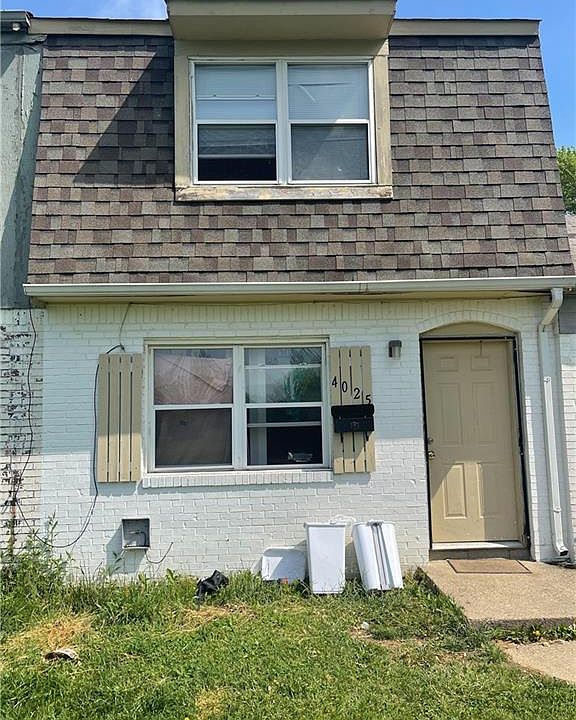1st image of 4025 E Essex Ct
