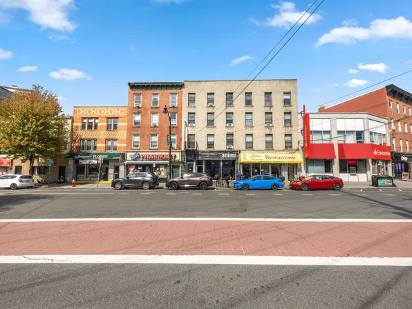 218 Newark Ave APT 4, Jersey City, NJ 07302