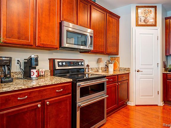 5th image of 6495 Prairie Dunes Dr