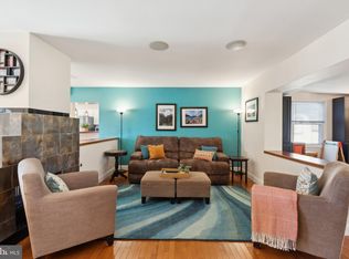 7205 Giles Pl, Springfield, VA 22150