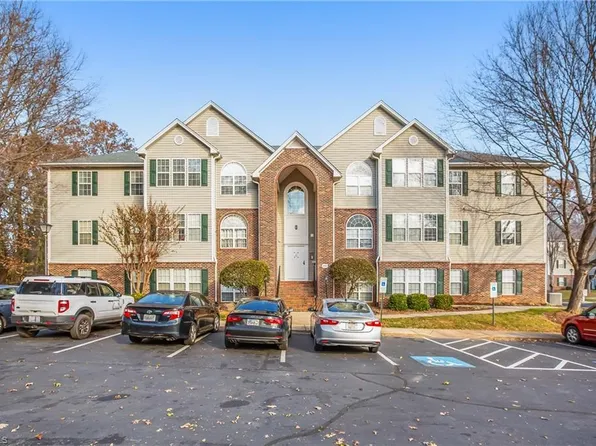 432 Timberline Ridge Ct, Winston Salem, NC 27106