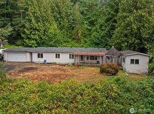 13737 Olympic Dr SE, Olalla, WA 98359