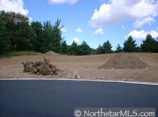 2 Springside Dr, Maplewood, MN 55119