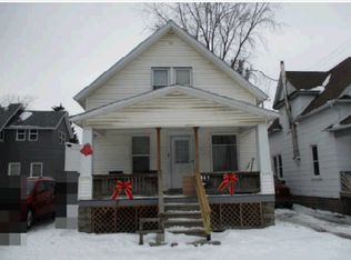 819 11th St, Port Huron, MI
