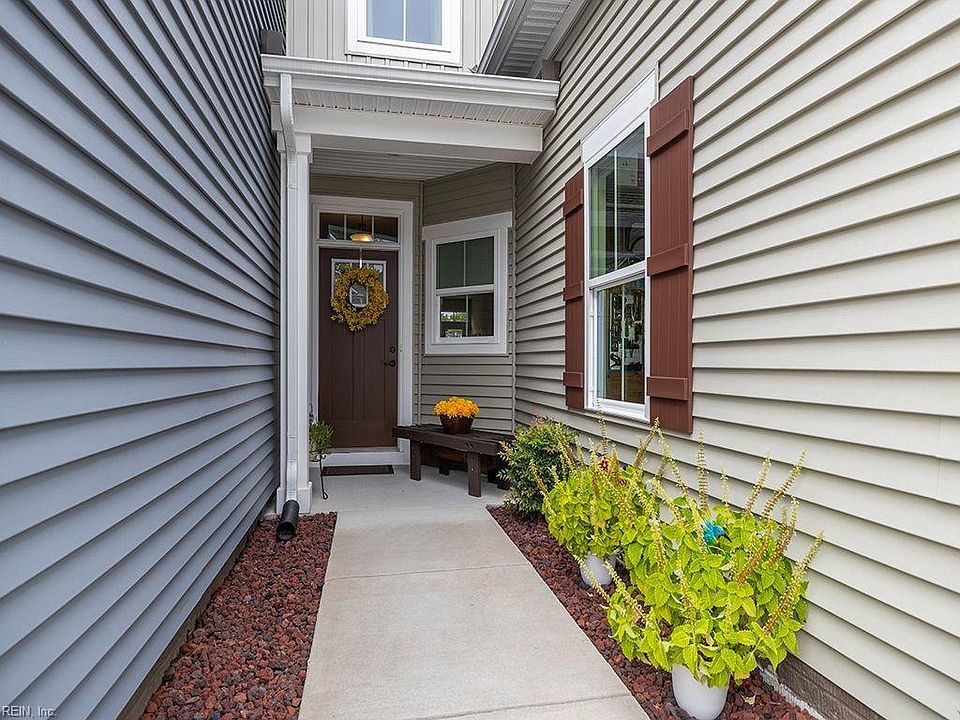 Stonehouse Townes Homes For Sale - Toano, VA Real Estate