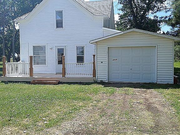 2nd image of 4409 Main St