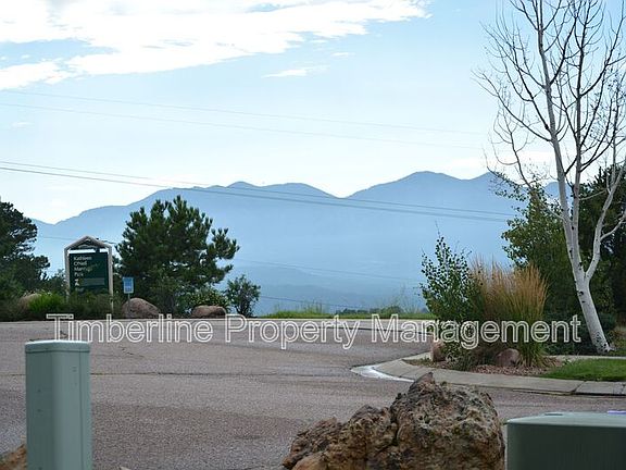 2nd image of 2335 Amberwood Ln