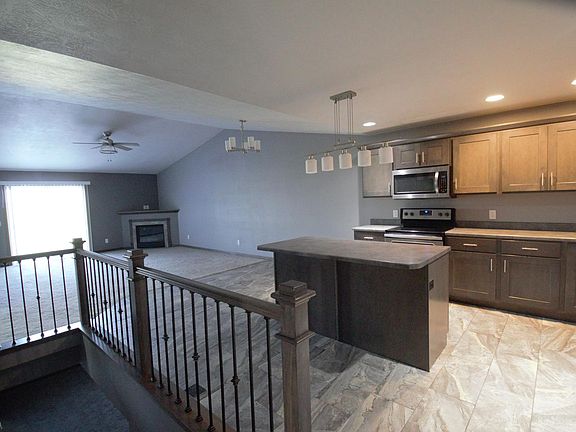 5th image of 4216 N Pennsylvania Ave