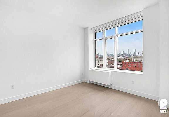 4th image of 3620 Steinway St APT 630