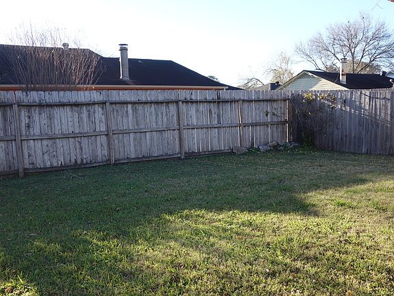 2nd image of 651 Stephanie Dr