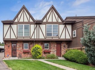 Cambridge Square Condominiums, Denver, CO 80237