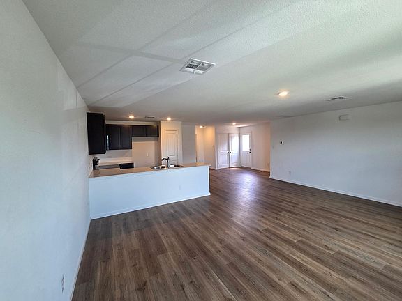 5th image of 253 Texas Angel Way