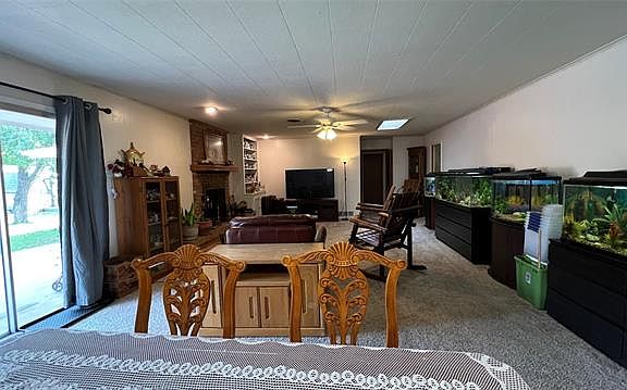 4th image of 1414 Wolfe City Dr