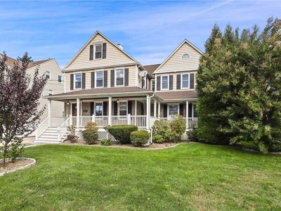 42 Neptune Avenue, New Rochelle, NY, 10805