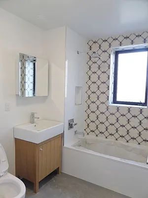 Rented by East Coast Management Solutions | media 2