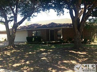 4608 Applewood Rd, Fort Worth, TX 76133