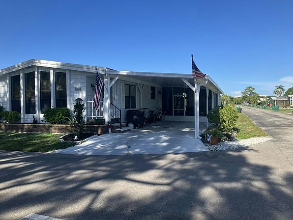 3rd image of 979 White House Ln #64