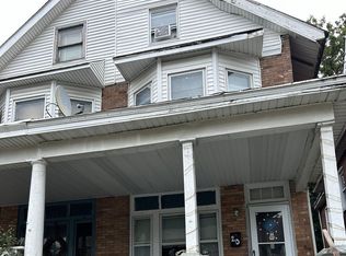 20 Lee Ave, Trenton, NJ 08618