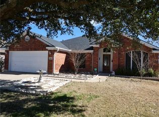 103 Pelican Ct, Bastrop, TX 78602