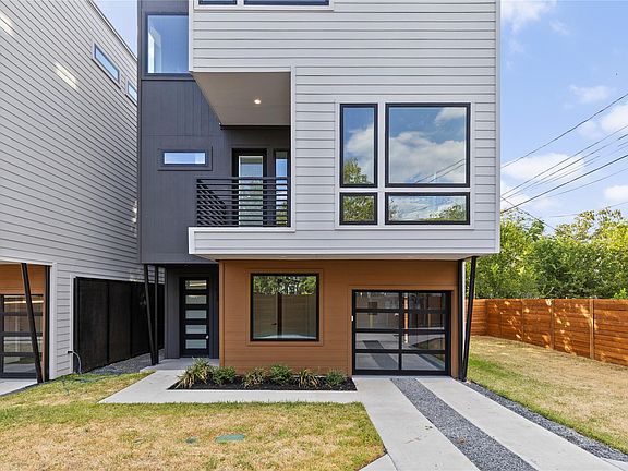 3rd image of 100 W Odell St #3