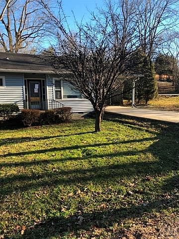 1st image of 612 Wentworth Pl NW