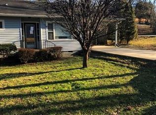 612 Wentworth Pl NW, Lenoir, NC 28645