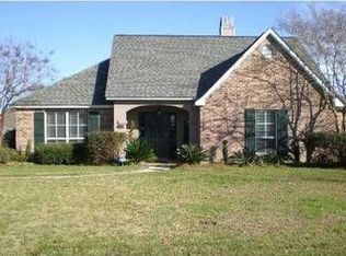 1008 Desert Willow Ave, Denham Springs, LA 70726