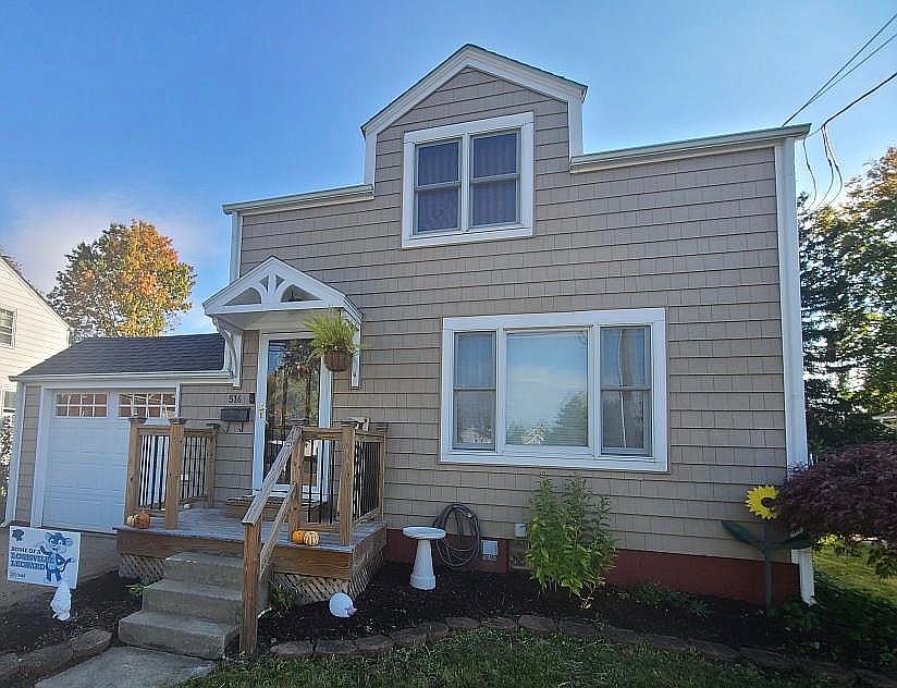 1st image of 516 Church St